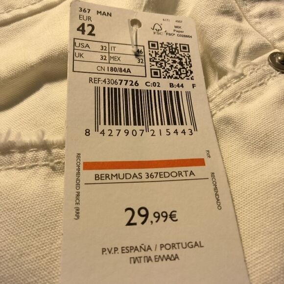 NWT: MNG man Kurabo denim woman's shorts. - Picture 6 of 7